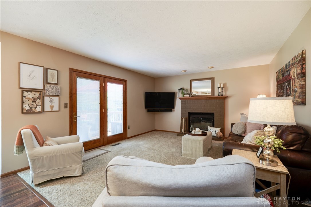 2210 Woodedge Court, Miamisburg, Ohio image 12
