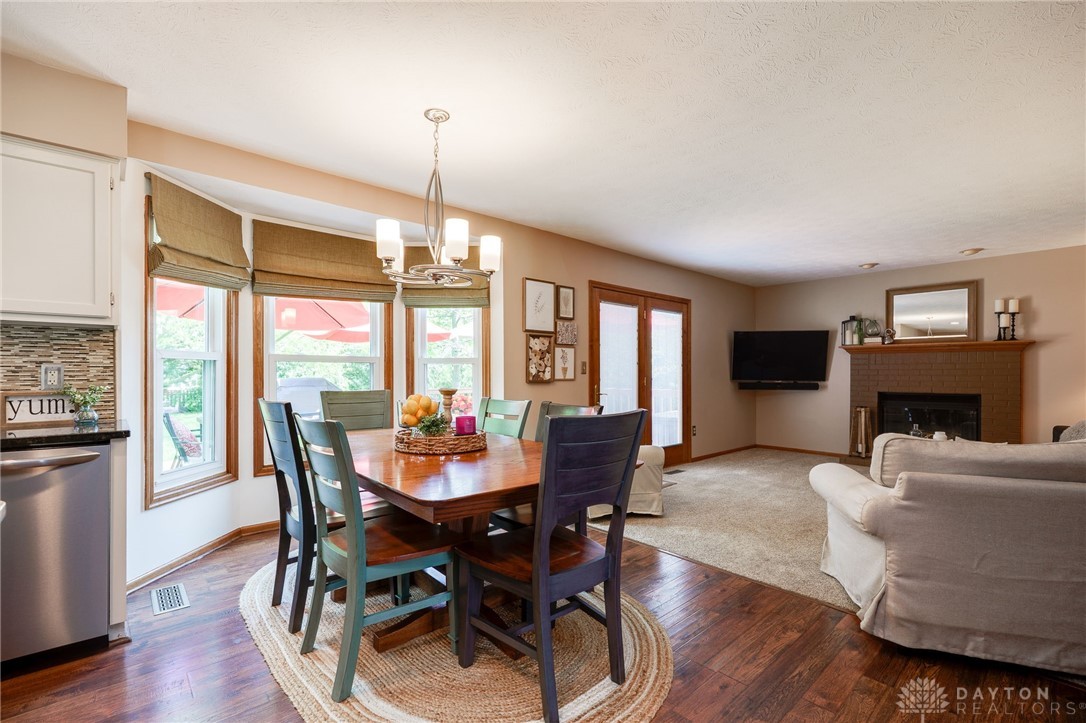 2210 Woodedge Court, Miamisburg, Ohio image 18