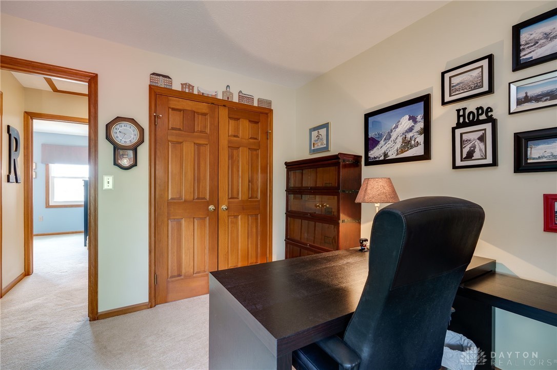 2210 Woodedge Court, Miamisburg, Ohio image 41
