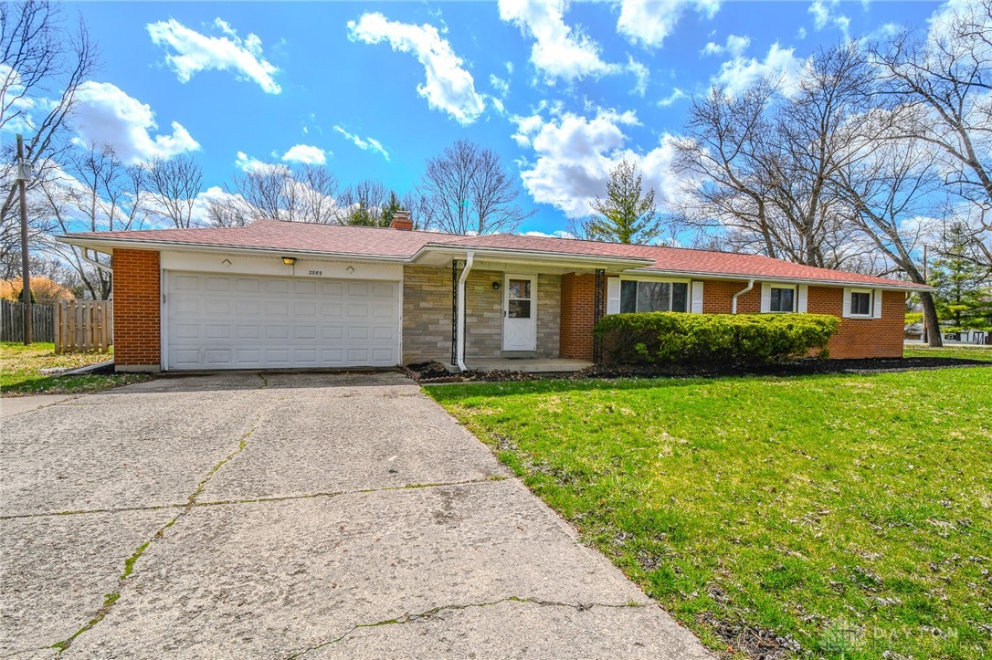2989 Mckay Road, Beavercreek, Ohio image 6
