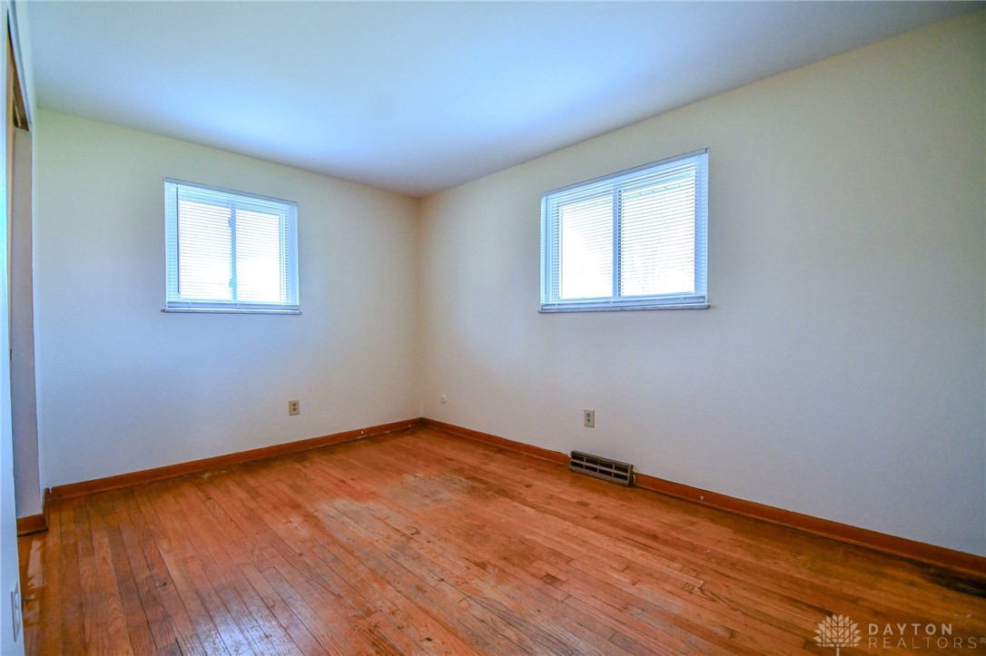 2989 Mckay Road, Beavercreek, Ohio image 24