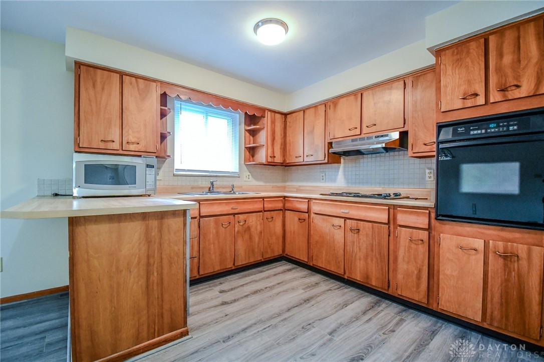 2989 Mckay Road, Beavercreek, Ohio image 19