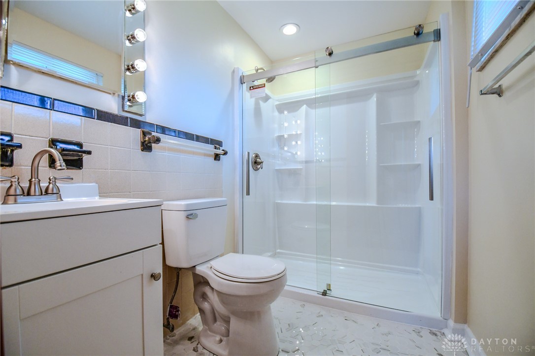 2989 Mckay Road, Beavercreek, Ohio image 23