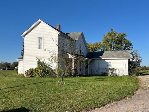 Photo of 6973 Eaton Lewisburg Road, Lewisburg, OH 45338 (MLS # 947971)