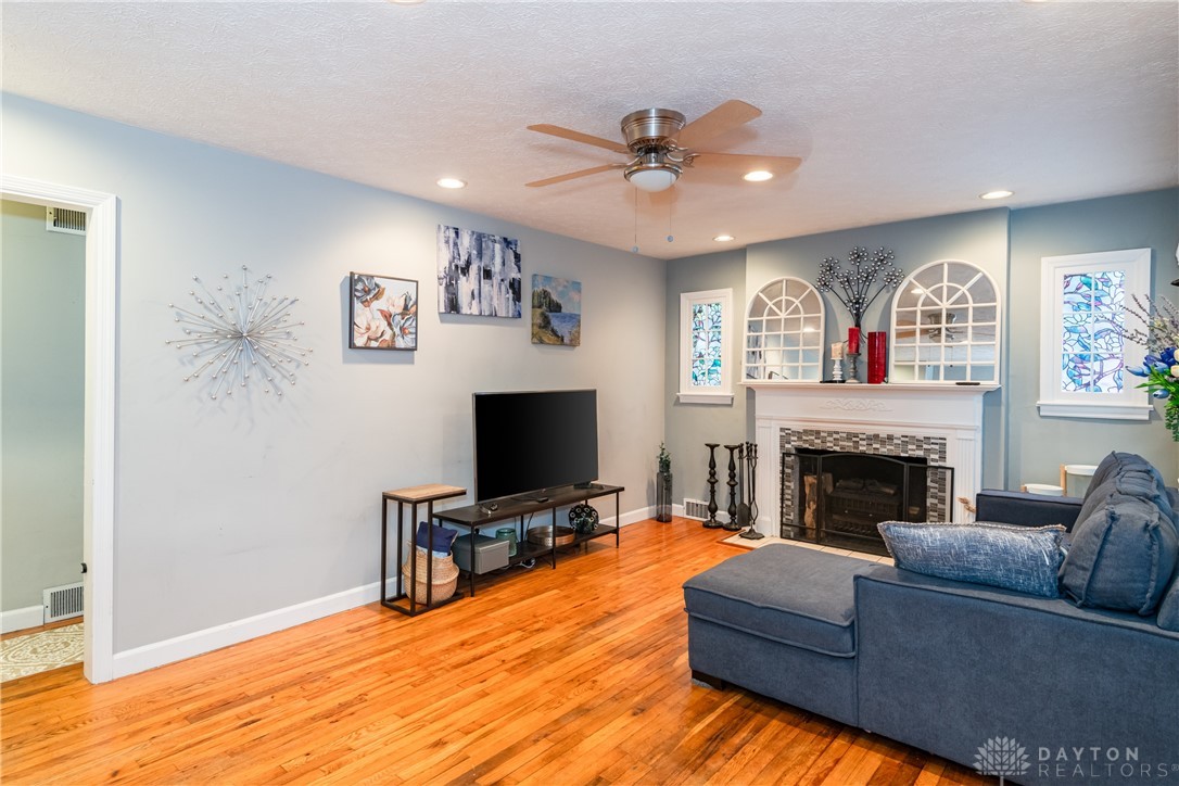 632 Monteray Avenue, Dayton, Ohio image 4