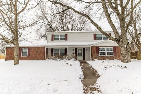 Photo of 4536 Powell Road, Dayton, OH 45424 (MLS # 951584)