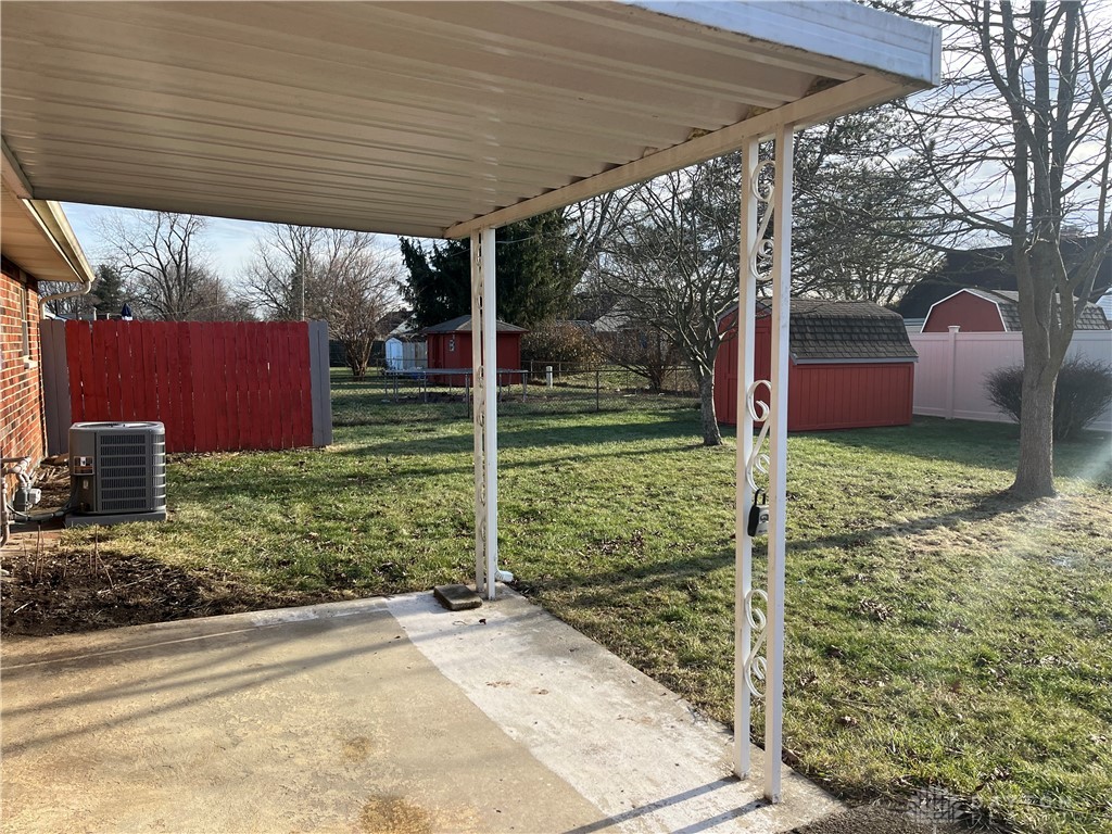 2912 Wyoming Drive, Xenia, Ohio image 29