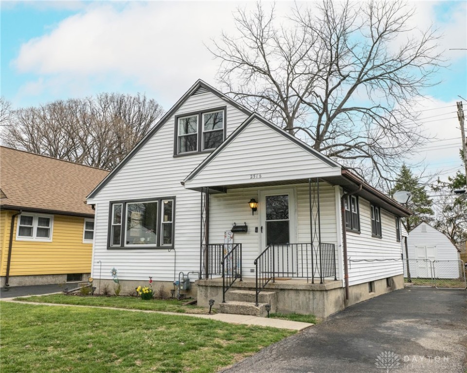 2516 Acorn Drive, Kettering, Ohio image 1