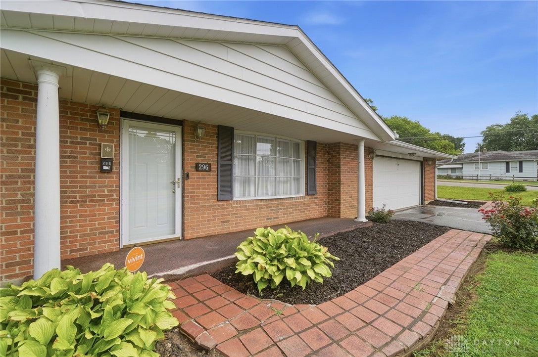 296 E Pike Street