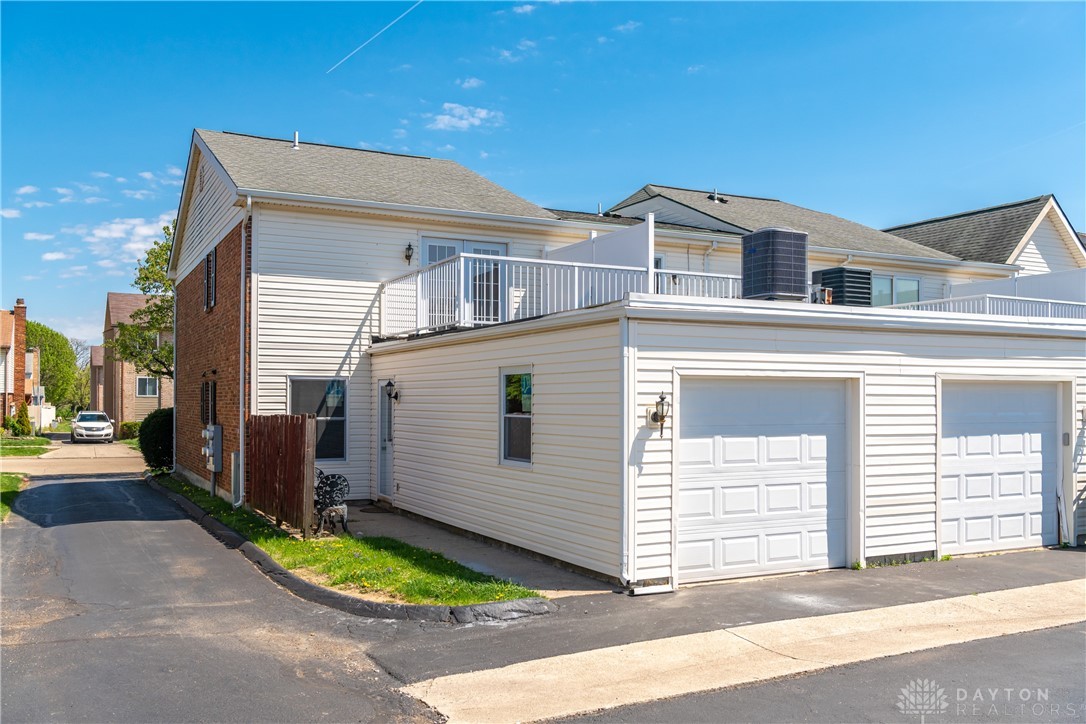 95 W Van Lake Drive, Vandalia, Ohio image 35