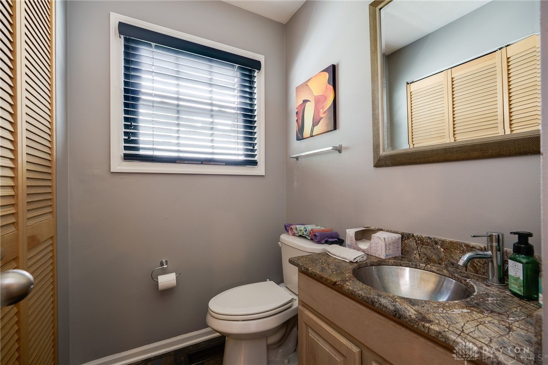 20 Southfield Court, Springboro, Ohio image 17