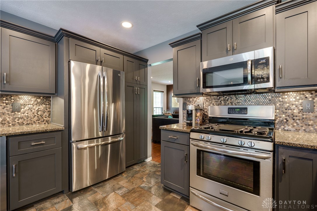 20 Southfield Court, Springboro, Ohio image 13