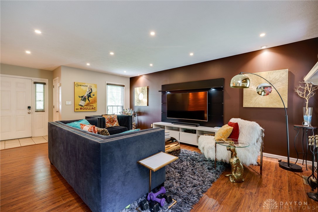 20 Southfield Court, Springboro, Ohio image 10