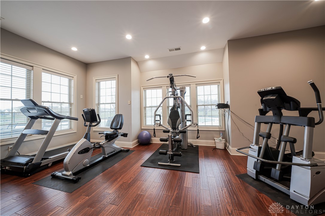 1198 Normandy Rue, Springboro, Ohio image 8