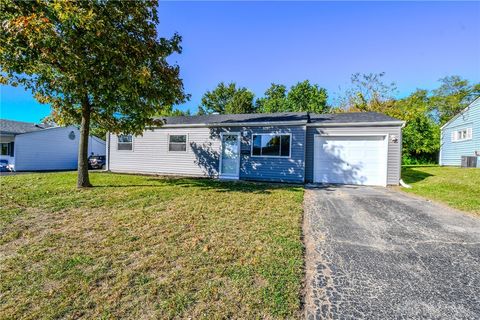 Photo of 4713 Vanguard Avenue, Dayton, OH 45417 (MLS # 946305)