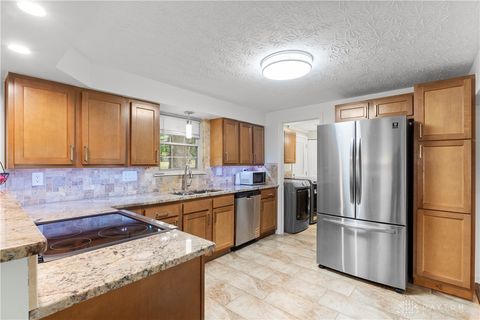 Tiny photo for 3930 Beechwood Drive, Bellbrook, OH 45305 (MLS # 945229)