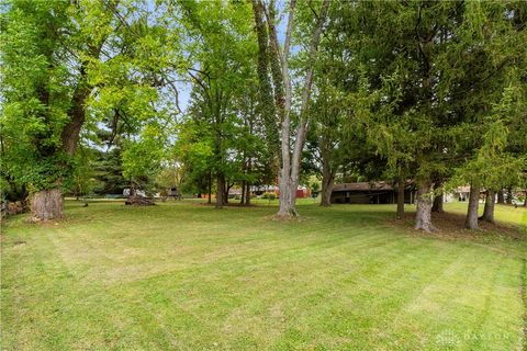 Tiny photo for 3930 Beechwood Drive, Bellbrook, OH 45305 (MLS # 945229)