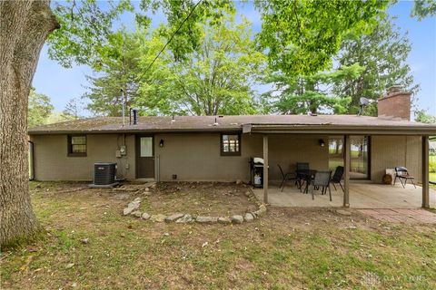 Tiny photo for 3930 Beechwood Drive, Bellbrook, OH 45305 (MLS # 945229)