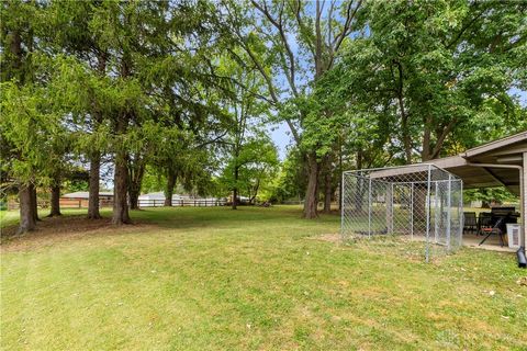 Tiny photo for 3930 Beechwood Drive, Bellbrook, OH 45305 (MLS # 945229)