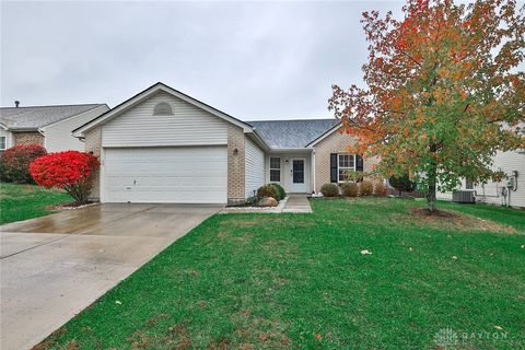 Photo of 4416 Hawk Watch Way, Dayton, OH 45424 (MLS # 946863)