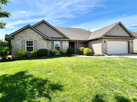 Homes For Sale - 808 Lambert Drive<br/> Miami County, Piqua, OH 45356