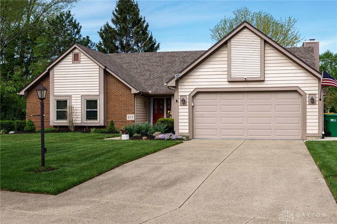 717 Walden Way, Dayton, Ohio image 3