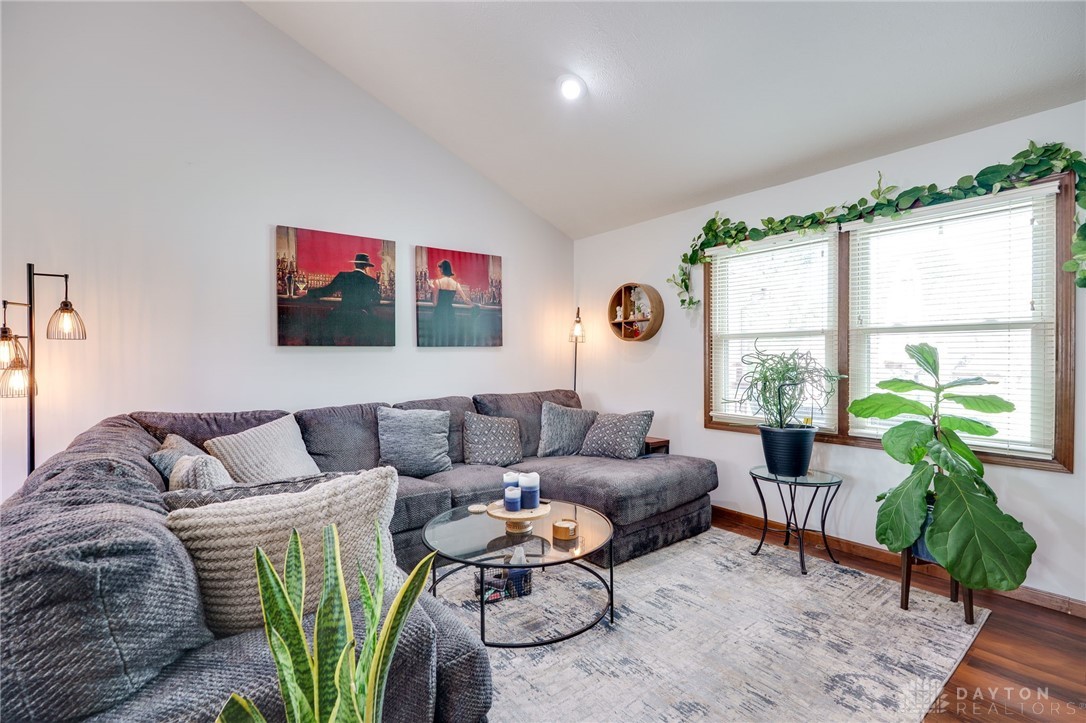 717 Walden Way, Dayton, Ohio image 12