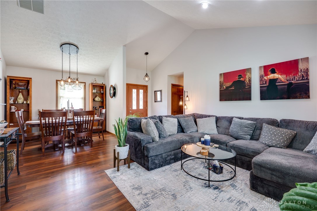 717 Walden Way, Dayton, Ohio image 13
