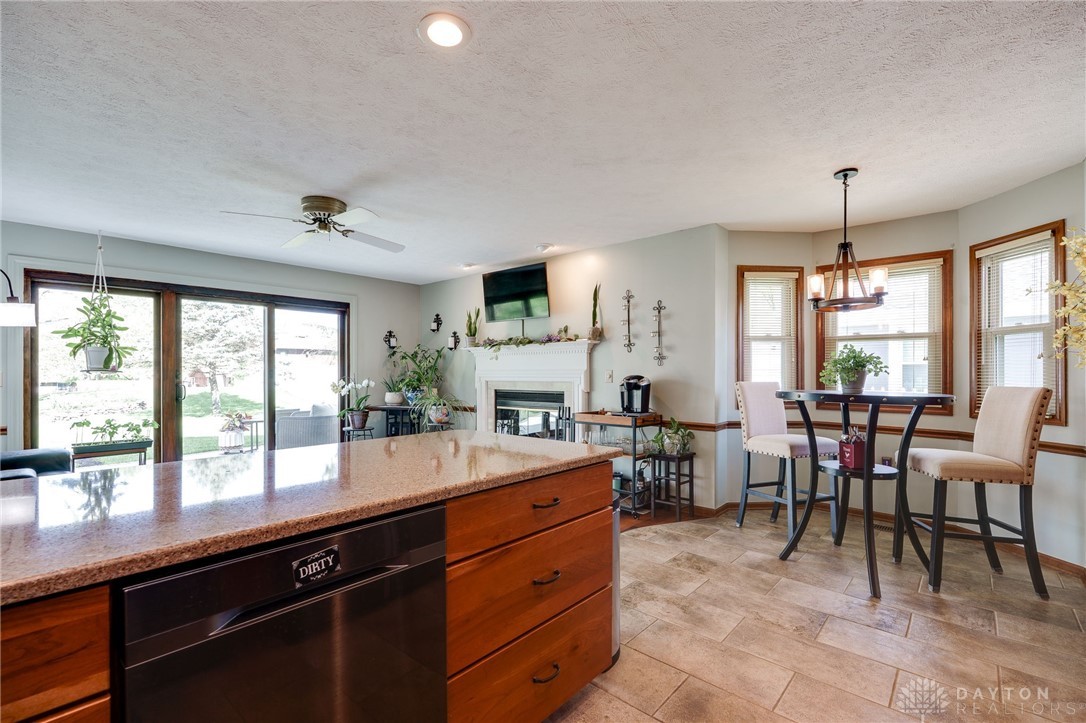 717 Walden Way, Dayton, Ohio image 28