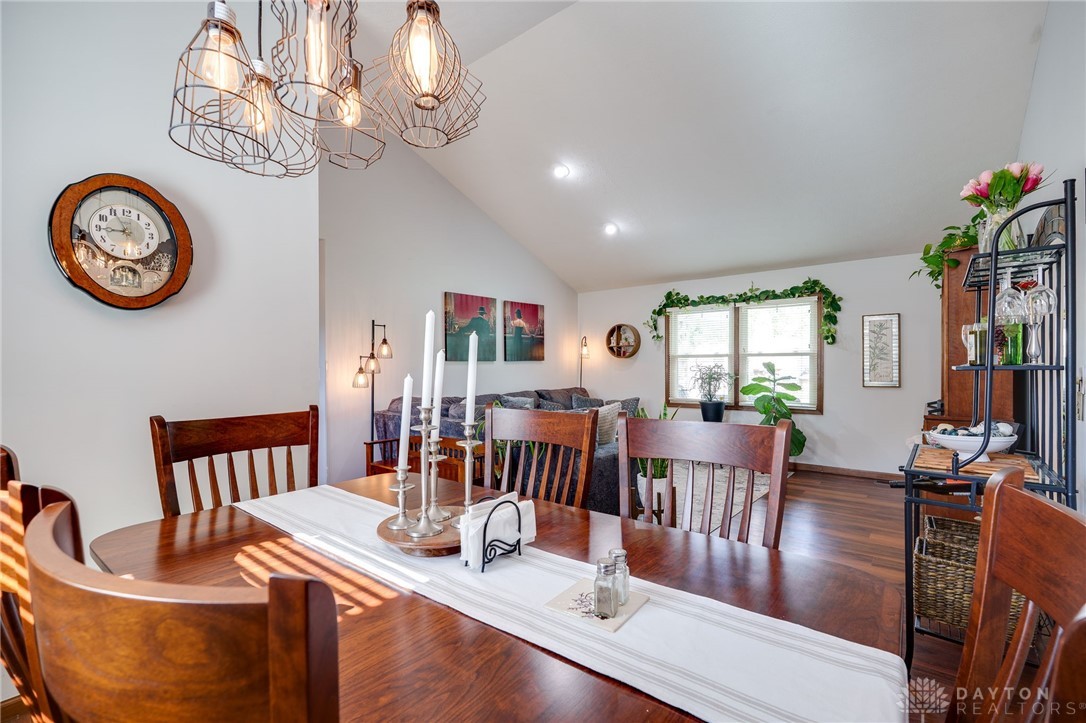 717 Walden Way, Dayton, Ohio image 17