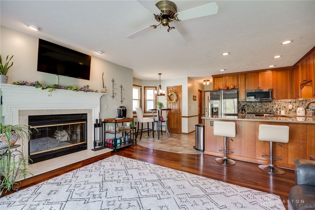 717 Walden Way, Dayton, Ohio image 20