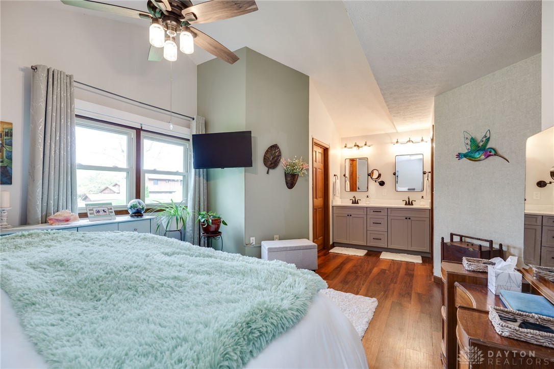 717 Walden Way, Dayton, Ohio image 32
