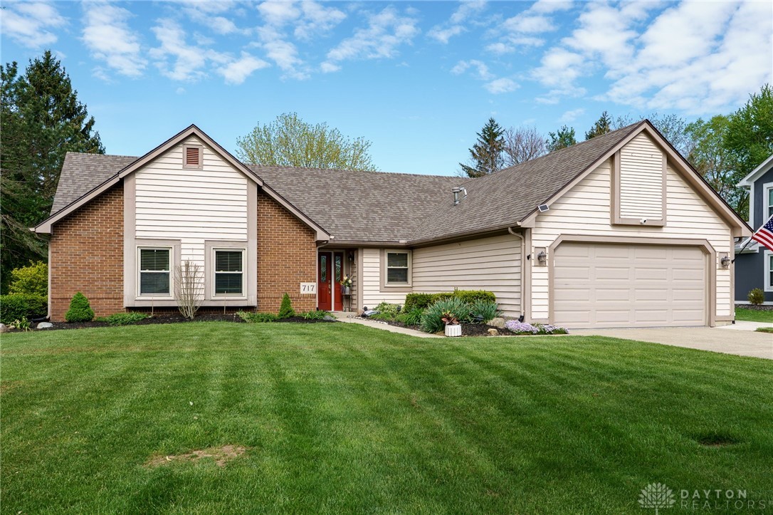 717 Walden Way, Dayton, Ohio image 4