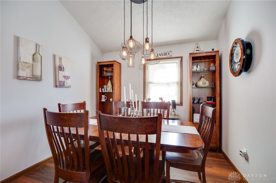 717 Walden Way, Dayton, Ohio image 15
