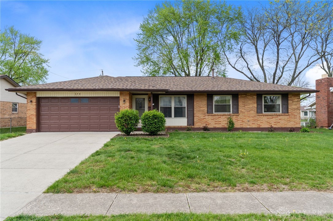 379 Chatham Drive, Fairborn, Ohio image 1