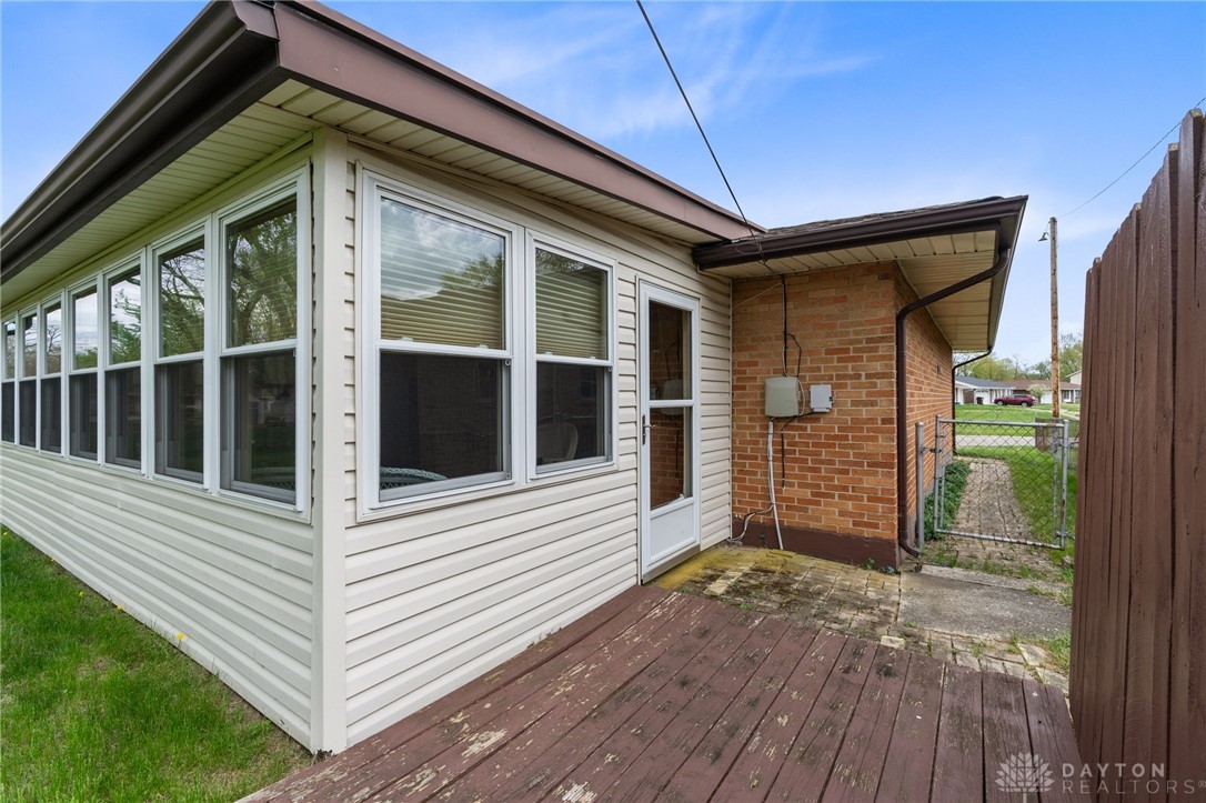 379 Chatham Drive, Fairborn, Ohio image 29