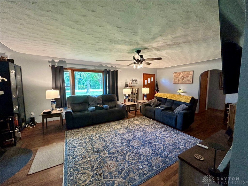 4490 Sweet Potato Ridge Road