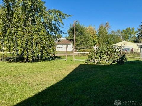 Tiny photo for 4309 Sylvan Drive, Dayton, OH 45417 (MLS # 946073)