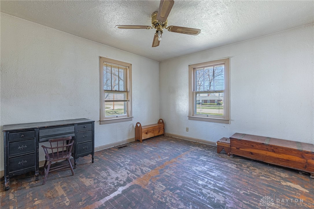 359 N Diamond Mill Road, New Lebanon, Ohio image 15