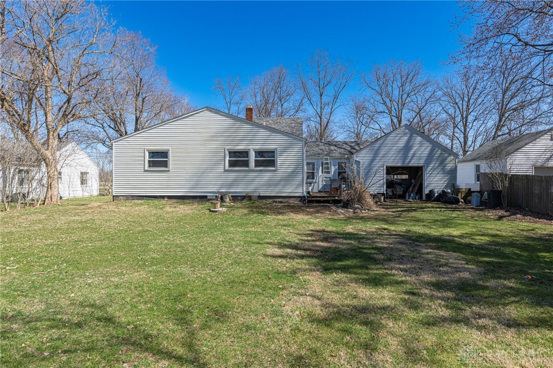 359 N Diamond Mill Road, New Lebanon, Ohio image 35
