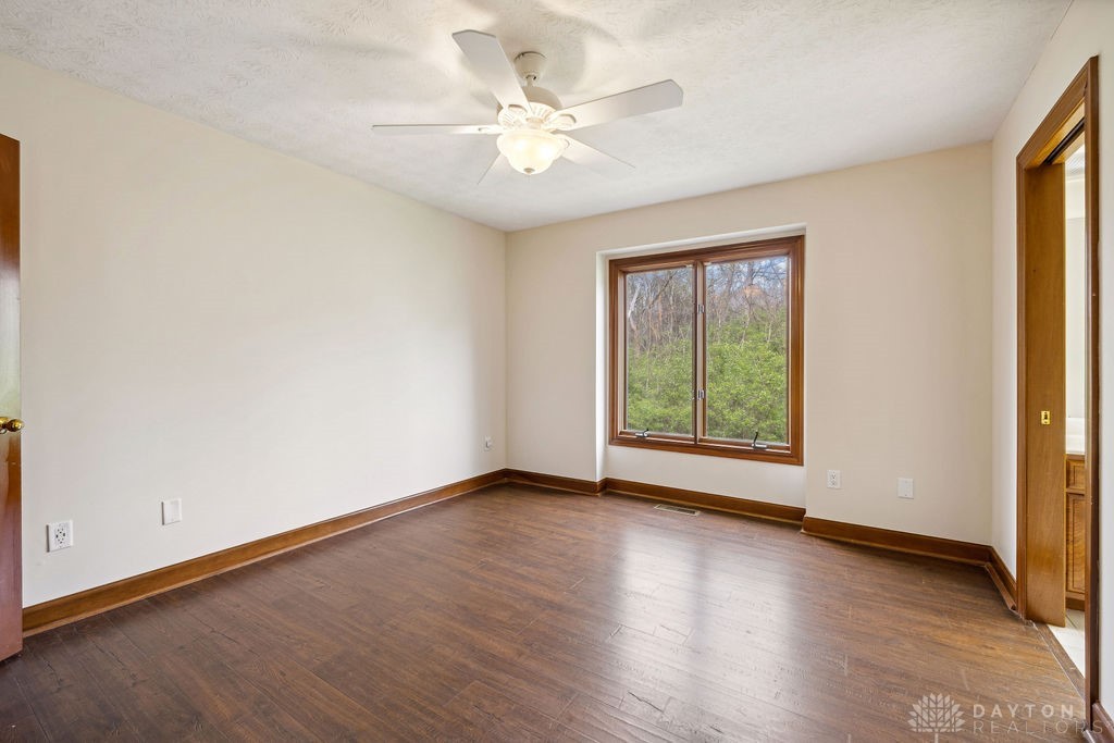 6831 Timberlands Drive, Dayton, Ohio image 7