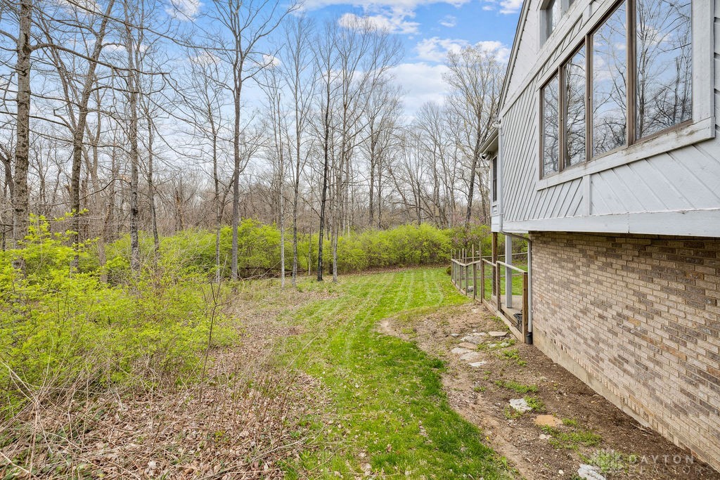 6831 Timberlands Drive, Dayton, Ohio image 47