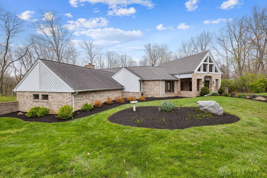 6831 Timberlands Drive, Dayton, Ohio image 4