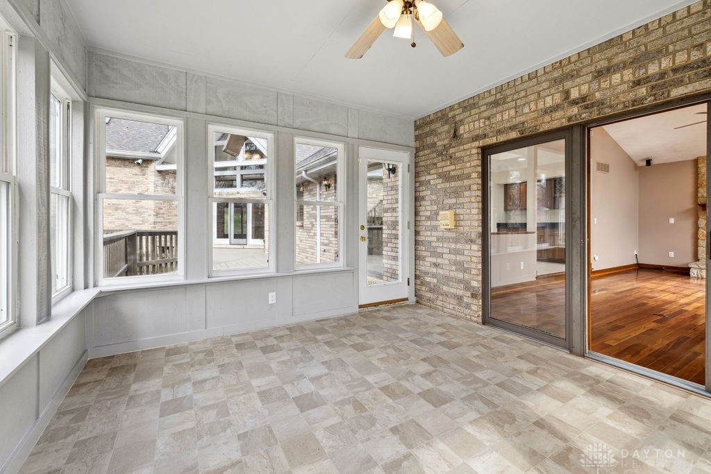 6831 Timberlands Drive, Dayton, Ohio image 19