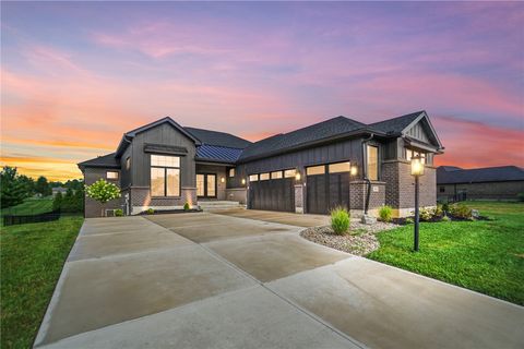 Photo of 1943 Horseshoe Bend, Dayton, OH 45458 (MLS # 958334)