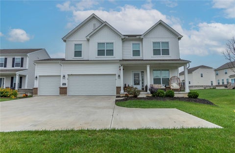 Photo of 5483 Long Trail Court, Fairfield Twp, OH 45011 (MLS # 972058)