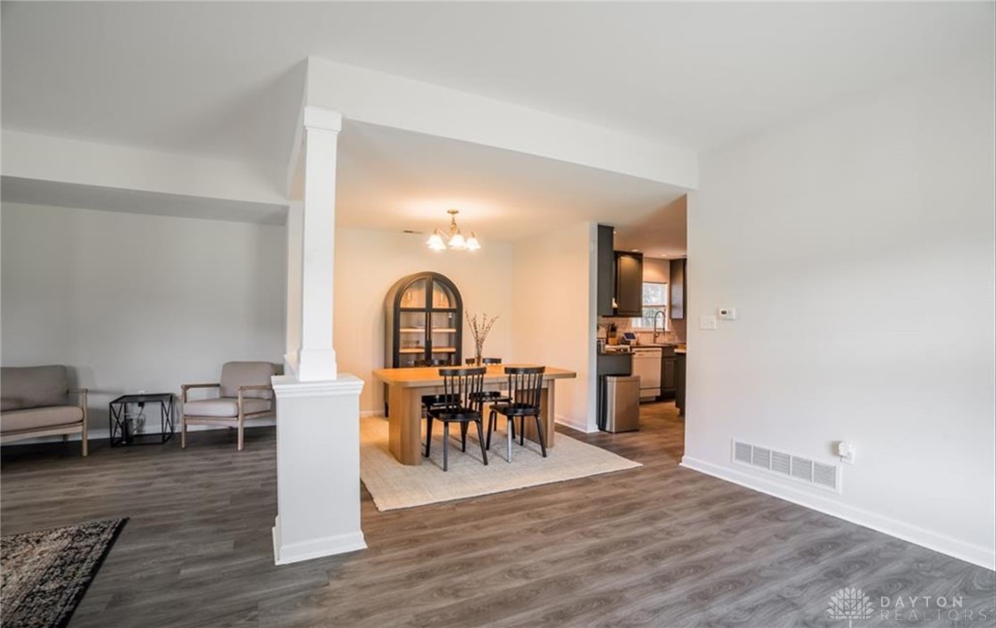 Dayton, Ohio 45402, United States, 3 Bedrooms Bedrooms, ,3 BathroomsBathrooms,Residential,Active,225364