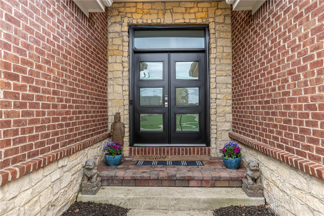 9536 Country Path Trail, Miamisburg, Ohio image 2