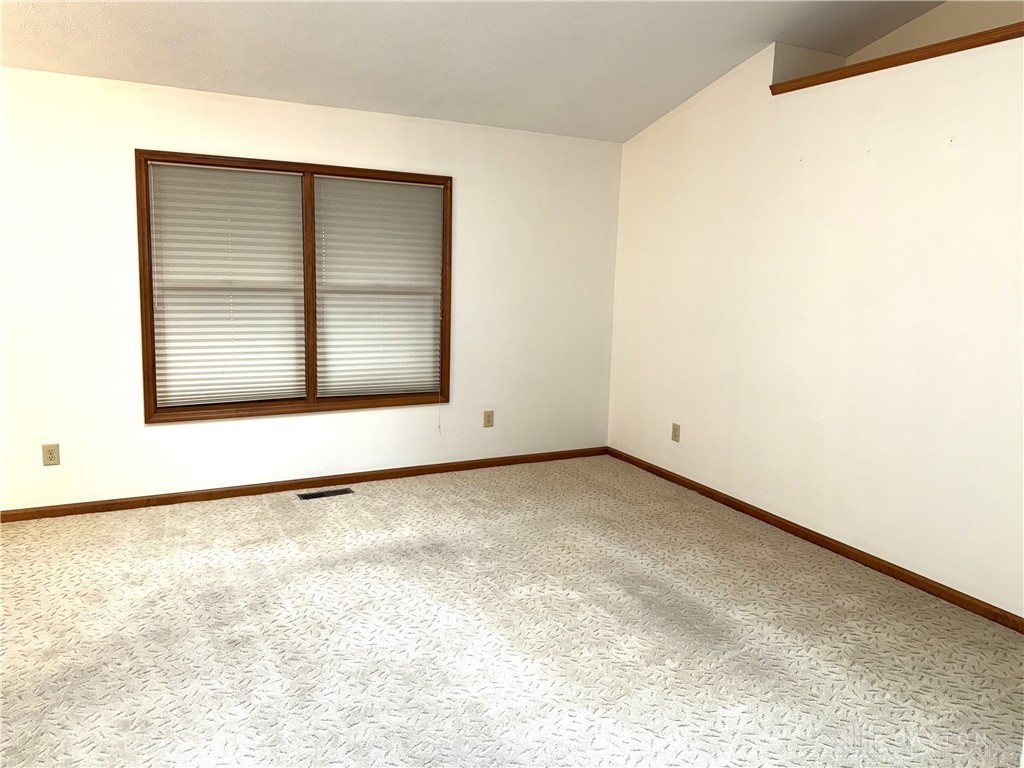 558 Dedham Place #B, Englewood, Ohio image 9