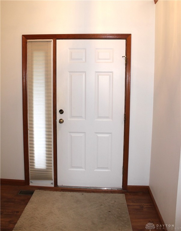 558 Dedham Place #B, Englewood, Ohio image 7